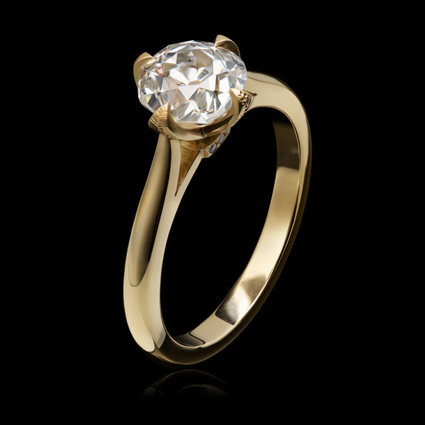 An Old Style Brilliant Cut Diamond Ring