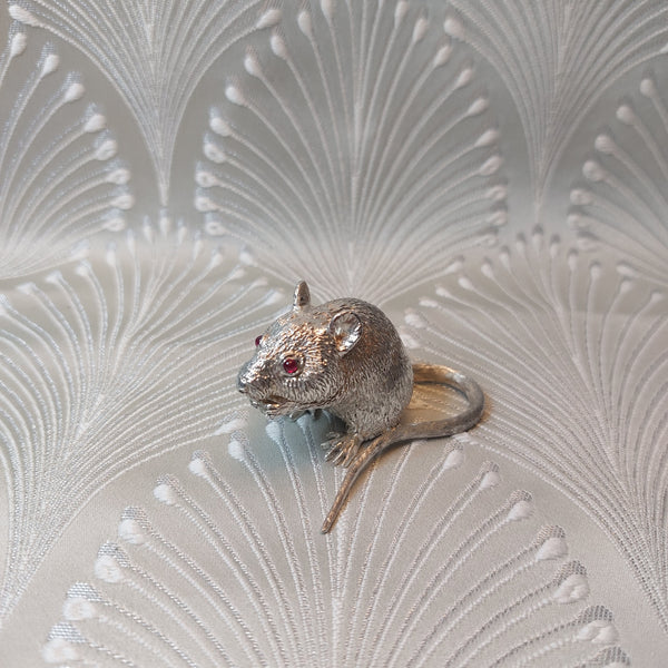 A large, silver Doormouse with Ruby 'Danger' eyes