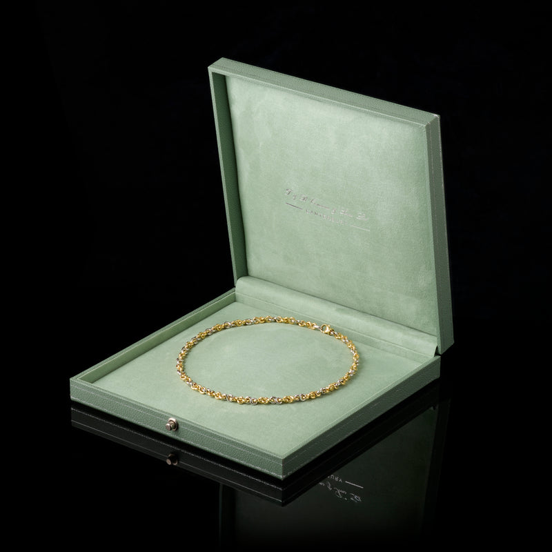A  Handmade 18 carat Yellow Gold & Platinum Chain