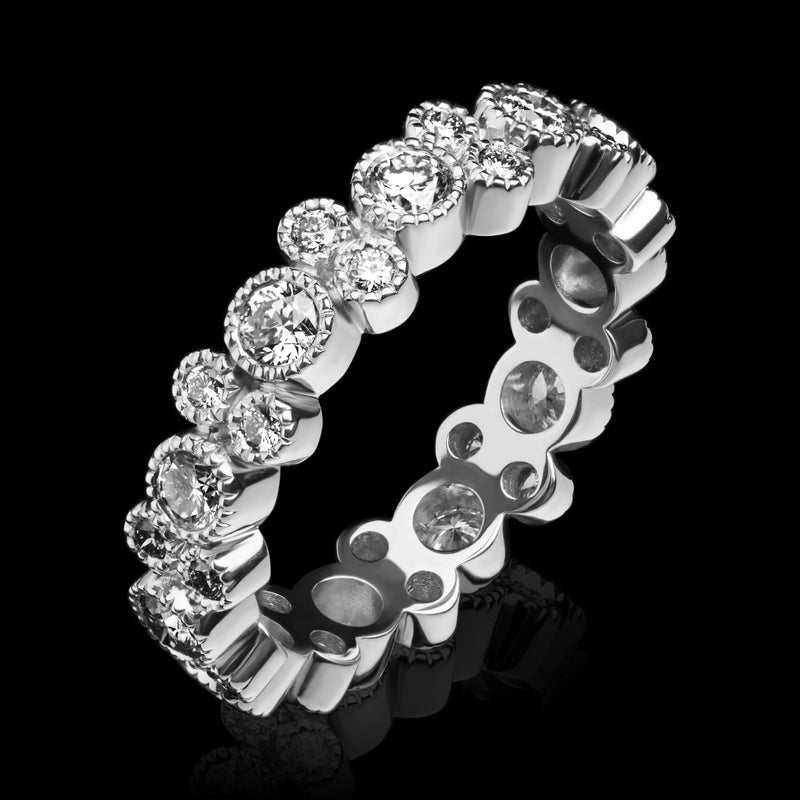 A sparkling 'String of Bubbles' diamond full eternity ring.