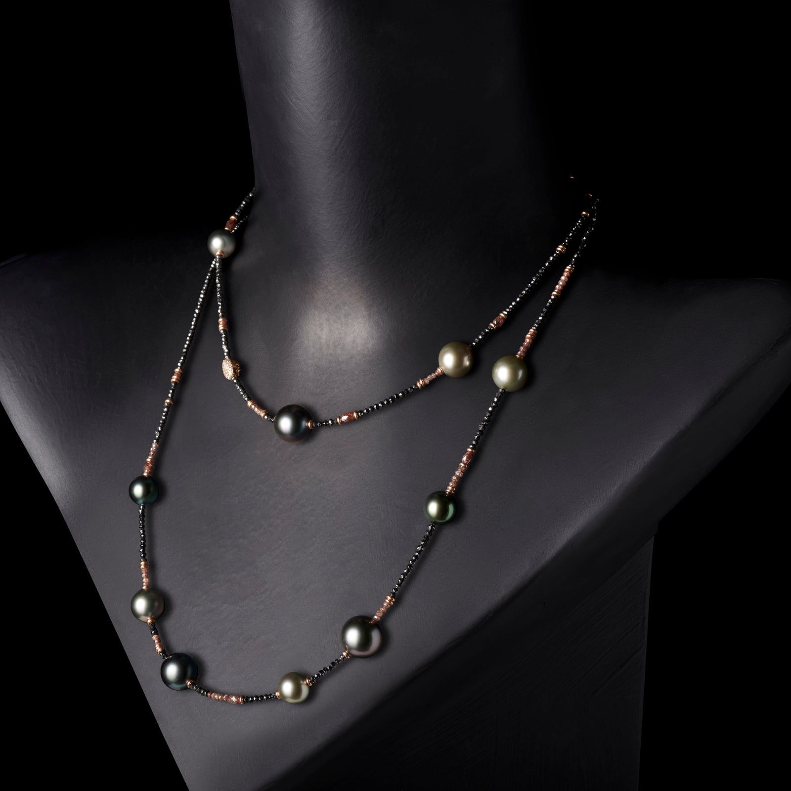 A most striking Tahitian Pearl & Coloured Diamond Necklace