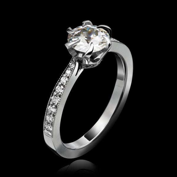 A Special Diamond Single Stone Ring