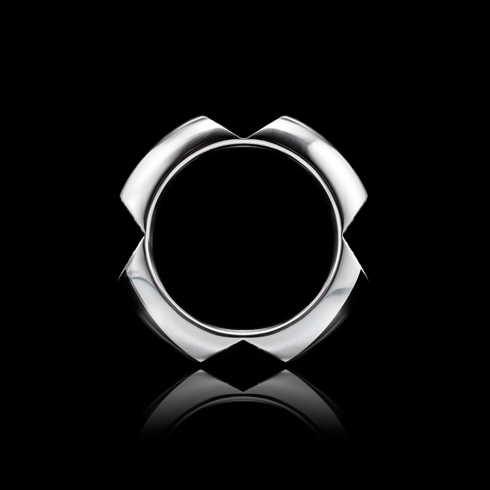 An All 18 Carat White Gold Diamond Segmented Ring with 112 Diamonds