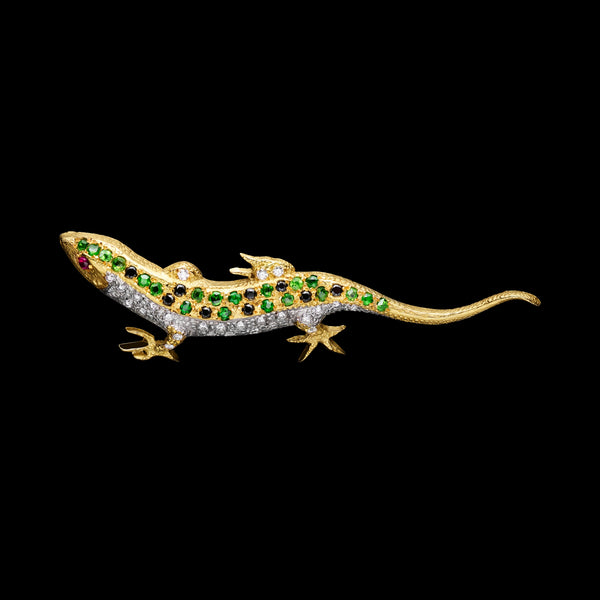A Golden Salamander Brooch with Ruby Eye