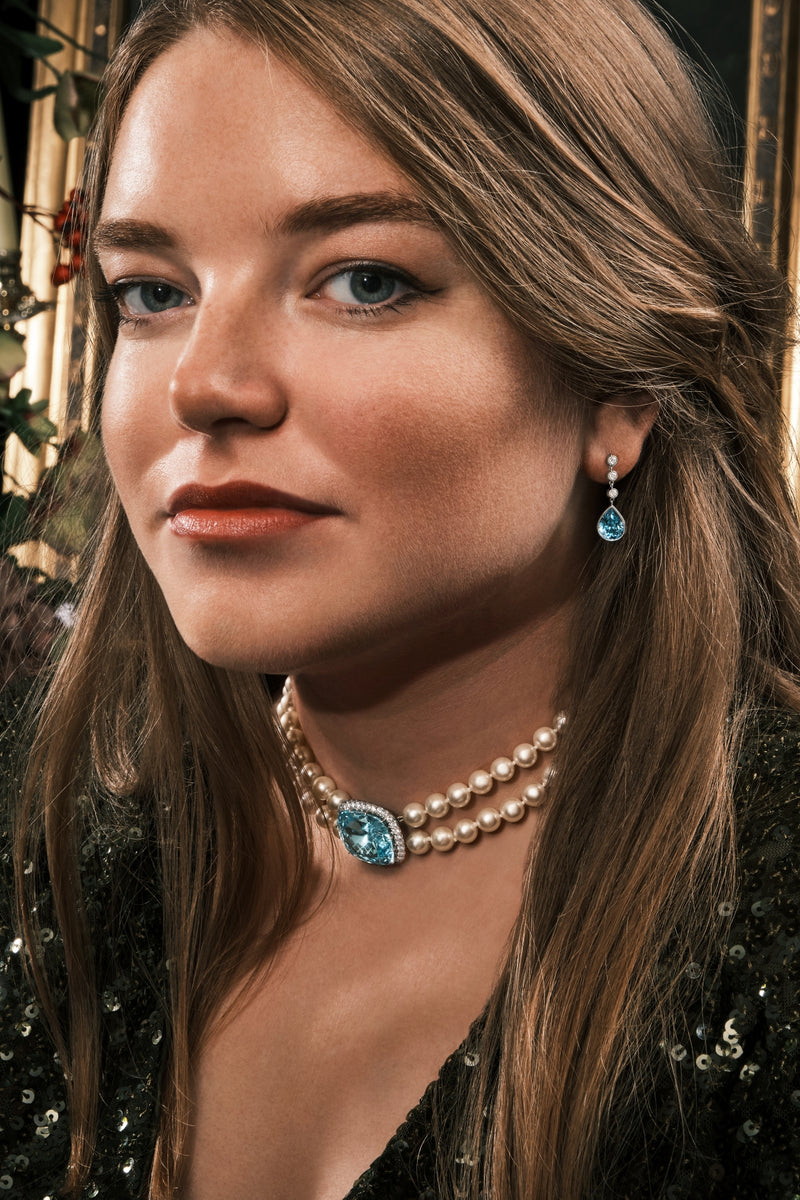 A pair of beautiful Zircon & Diamond Drop Earrings