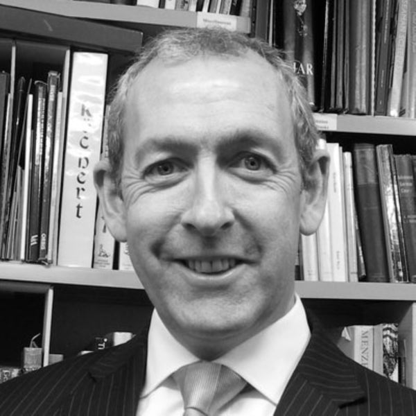 Julian Cousins FGA DGA FJVA