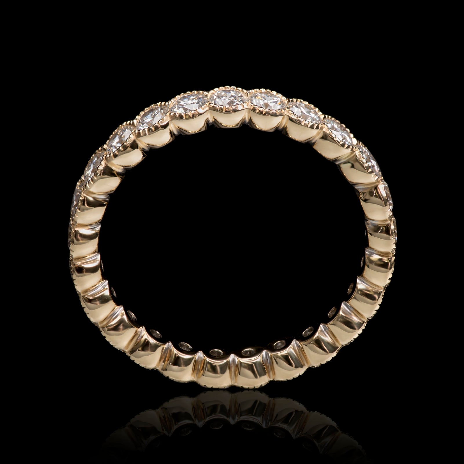 A Diamond Full Eternity Ring with Scalloped Edges, All 18 Carat Yellow Gold