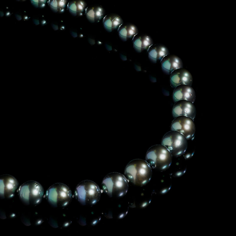 A Truly Beautiful Tahitian Pearl Necklace