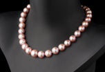 A Damask Pink Pearl Collar Necklet