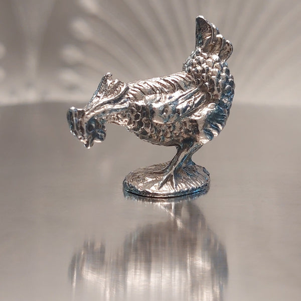 Silver Pecking Hen