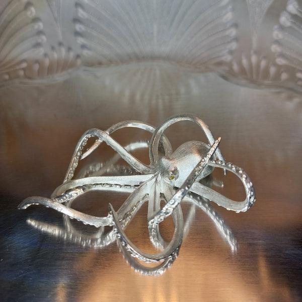 A silver octopus